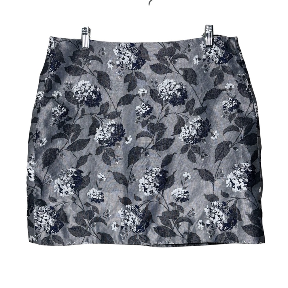 Ann Taylor Loft Silver Gray Floral Hydrangeas Jacquard Mini Skirt. Women’s 12